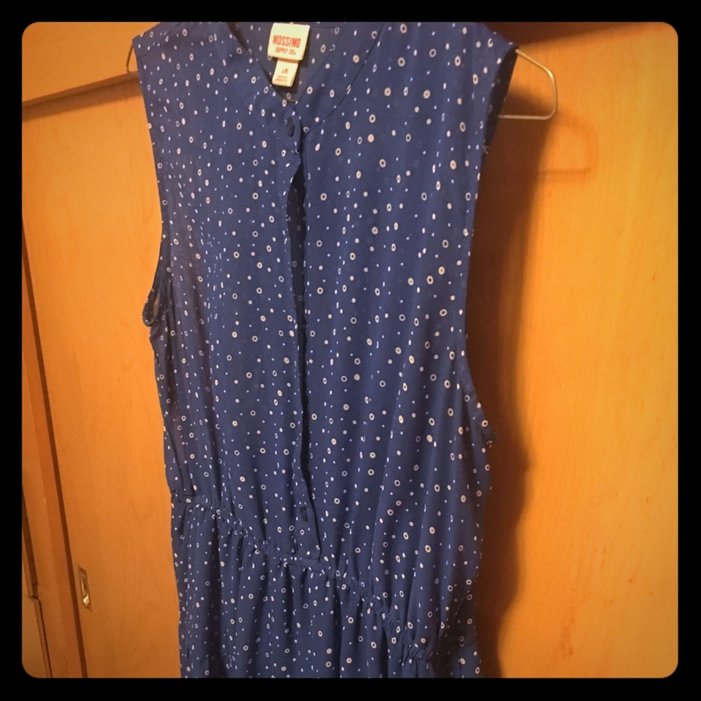 Blue high caller dress with dots